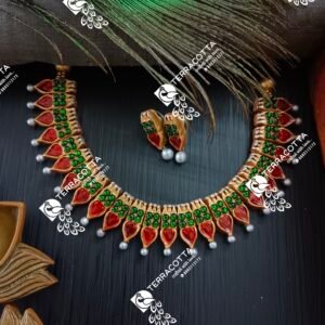 NECKLACE - 10